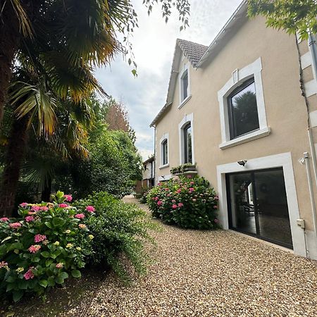 Bed and Breakfast Demeure De Charme Vue Riviere Perigueux Piscine Parking Экстерьер фото