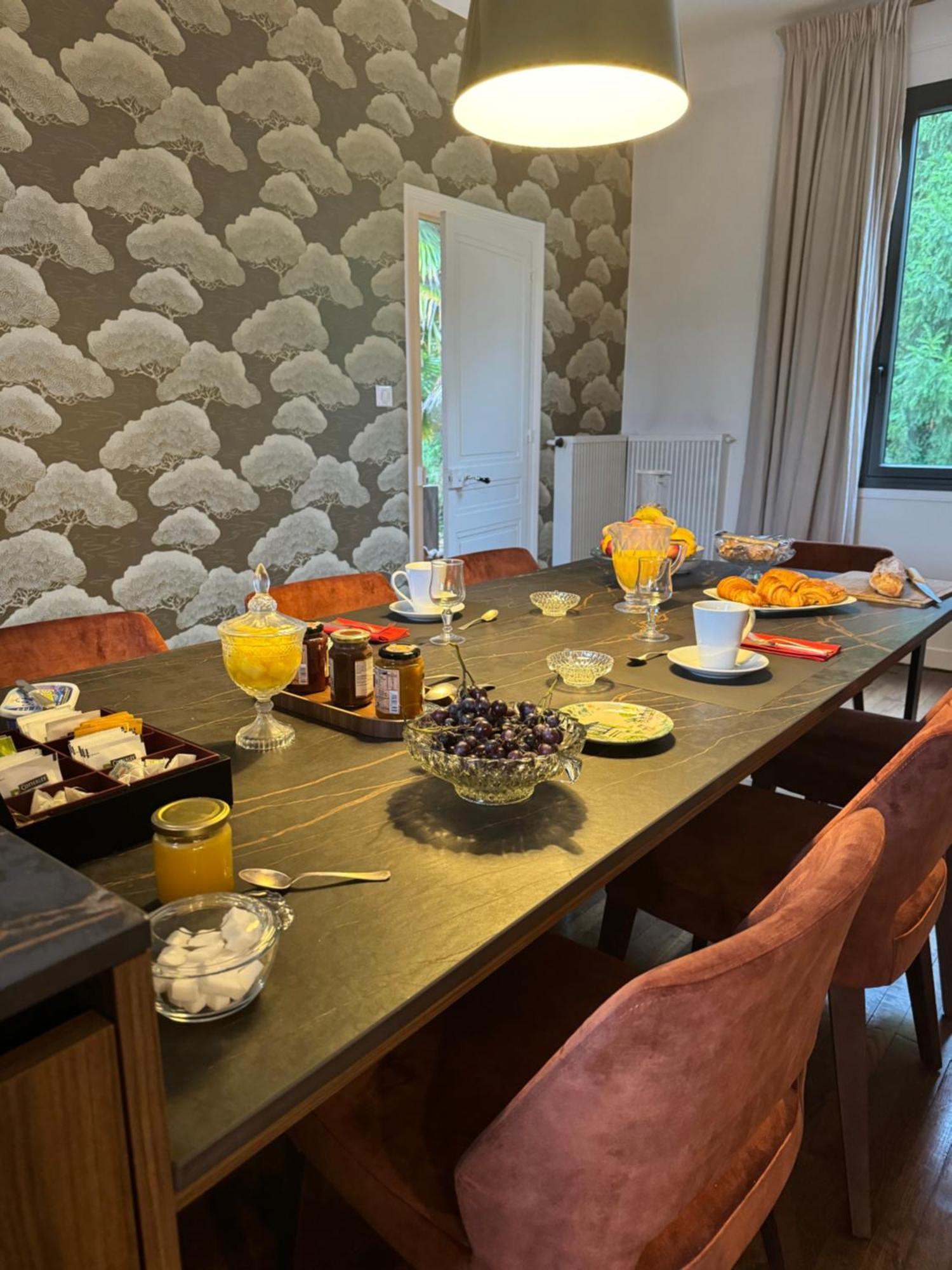 Bed and Breakfast Demeure De Charme Vue Riviere Perigueux Piscine Parking Экстерьер фото